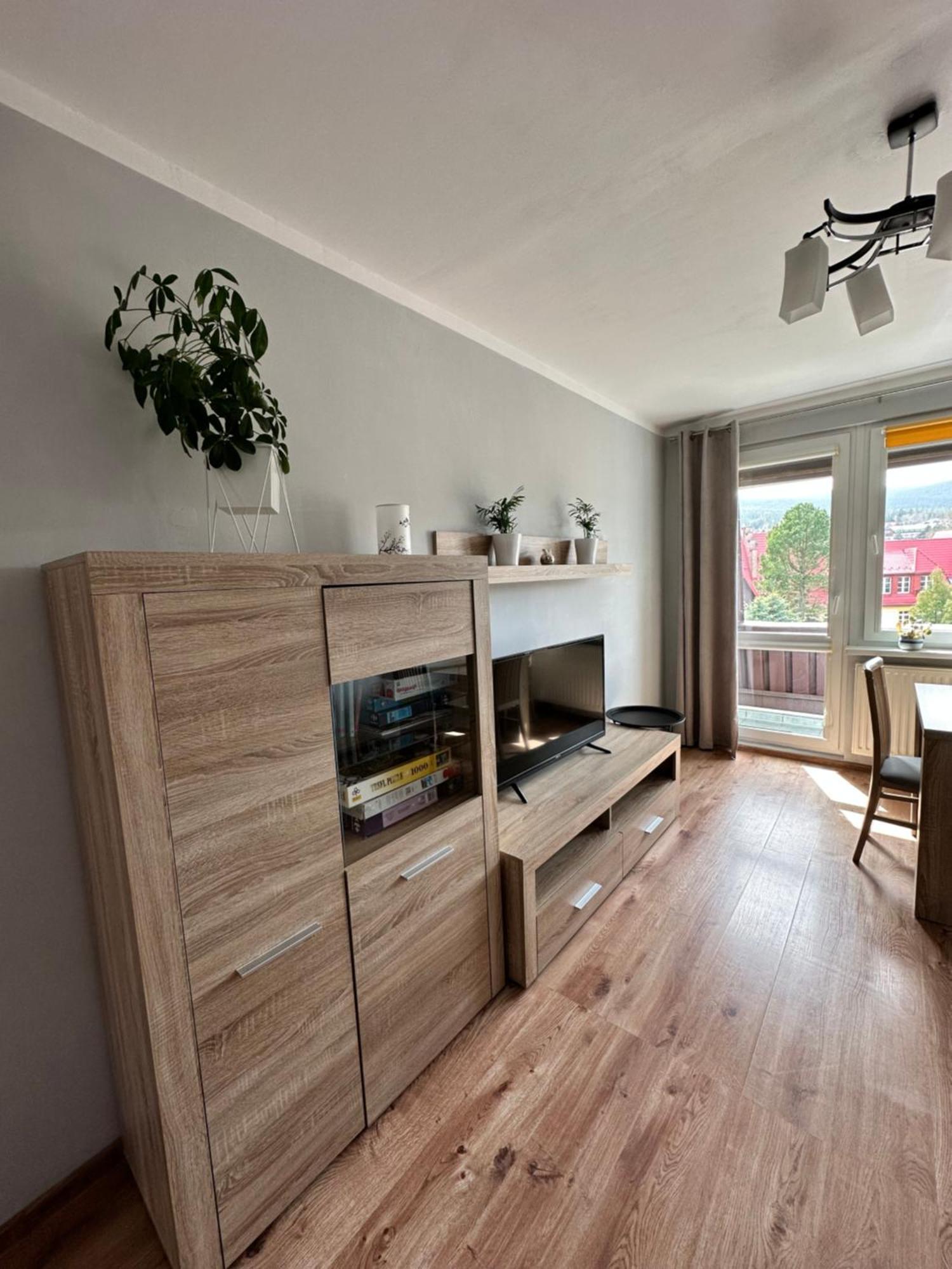 Viola Apartment ชกลาร์สกา ปอเรมบา ภายนอก รูปภาพ